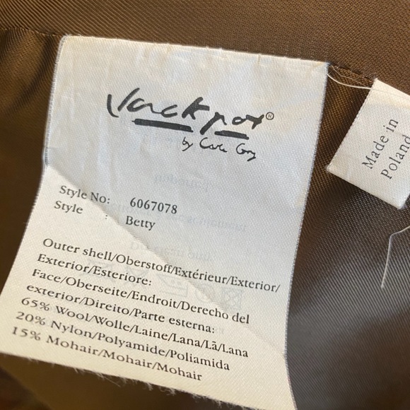 Vintage plaid wool coat (needs minor alterations) - Picture 4 of 5